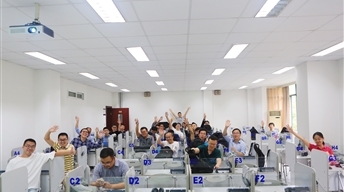 英語(yǔ)強(qiáng)化培訓(xùn)